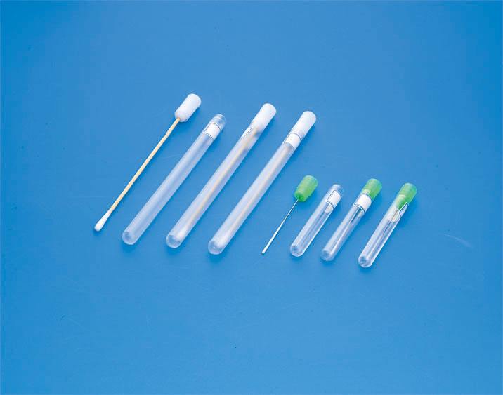 Care este mai expus riscului, prelevarea de tampon la nas sau prelevare de ta...
